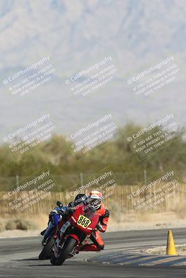 media/Oct-30-2025-Racers Edge (Thu) [[dabbdaf680]]/3-B Group/Session 2 Turn 2/